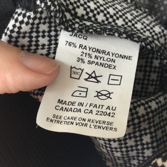 Margaret M Tulip Hem Geometric Print Pull-On Mini Skirt Size XS - Picture 8 of 9